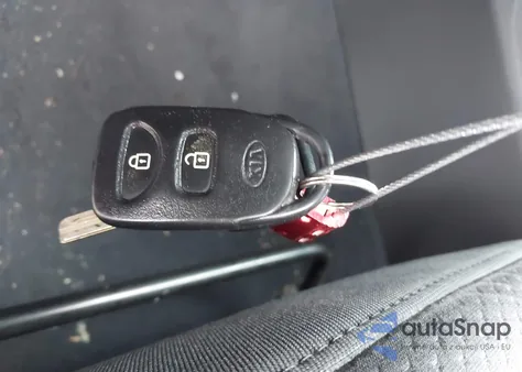 2011 Kia Sorento Lx V6 from USA, damaged, VIN 5XYKT4A27BG139742